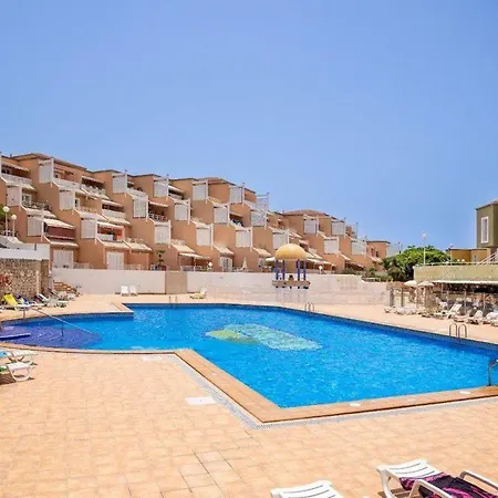 с 1 спальней Playa Americas Апартаменты *